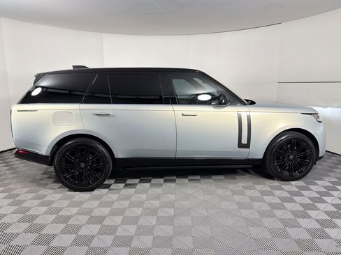 Used 2023 Land Rover Range Rover Long Wheelbase SE AWD/4WD image 8