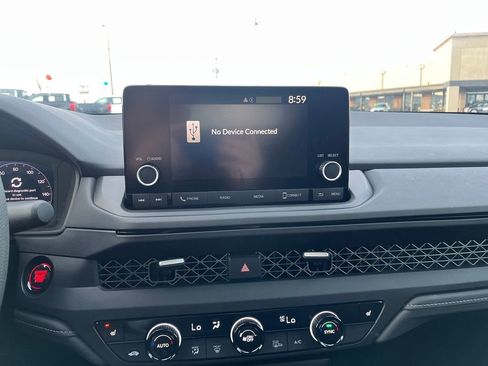 Used 2024 Honda Accord EX image 16