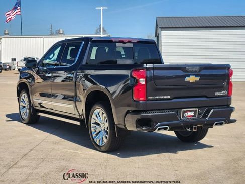 Used 2023 Chevrolet Silverado 1500 High Country w/ High Country Premium Package image 5