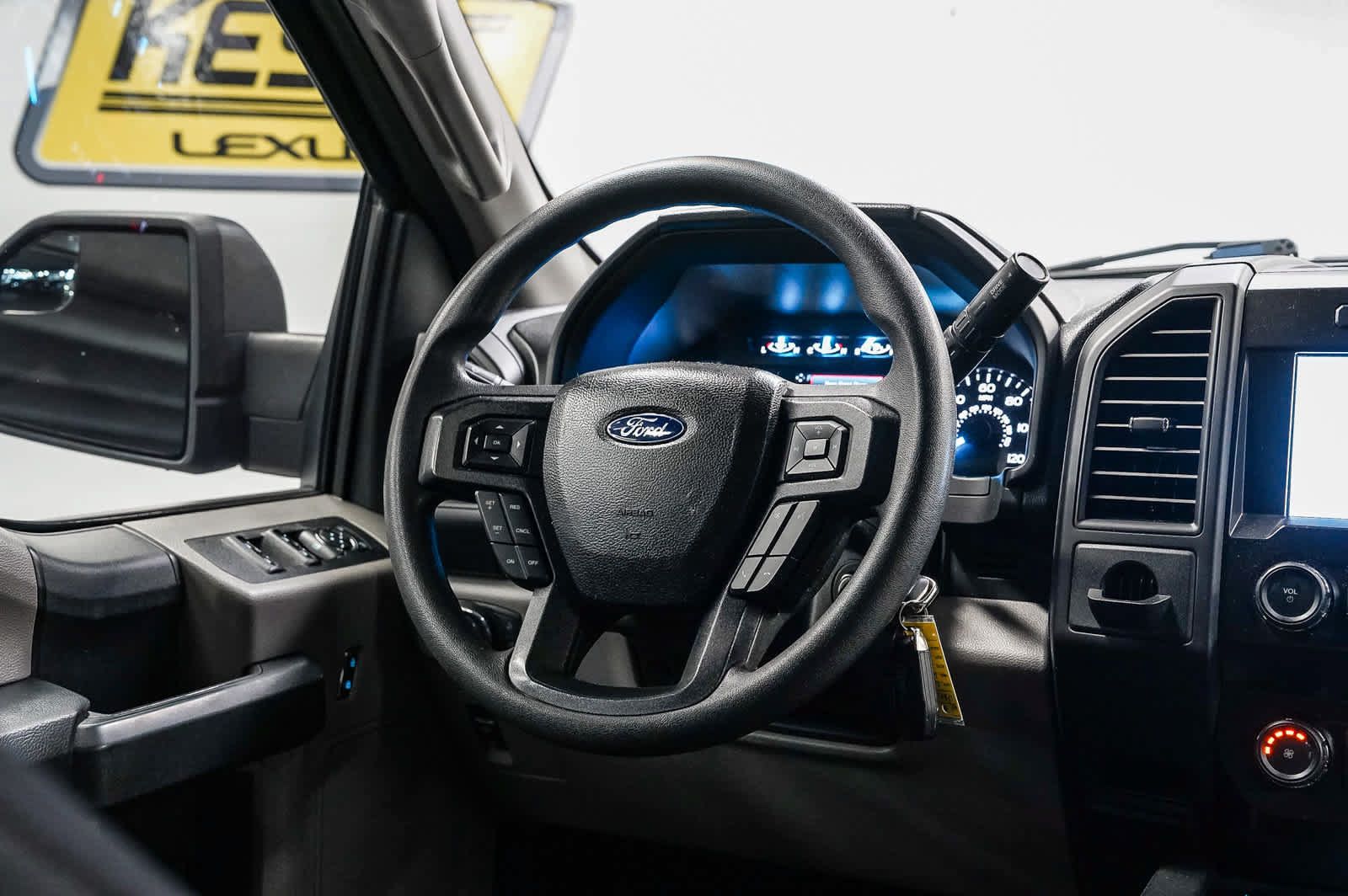 Used 2020 Ford F150 XL w/ Equipment Group 101A Mid RWD image 14