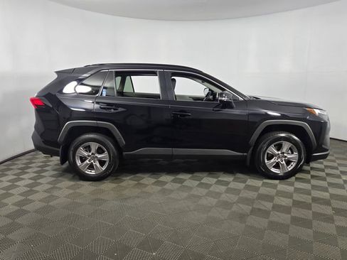 Used 2025 Toyota RAV4 XLE w/ Convenience Package FWD image 10