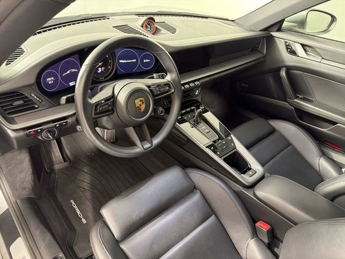 Certified 2020 Porsche 911 Carrera 4S AWD/4WD image 4