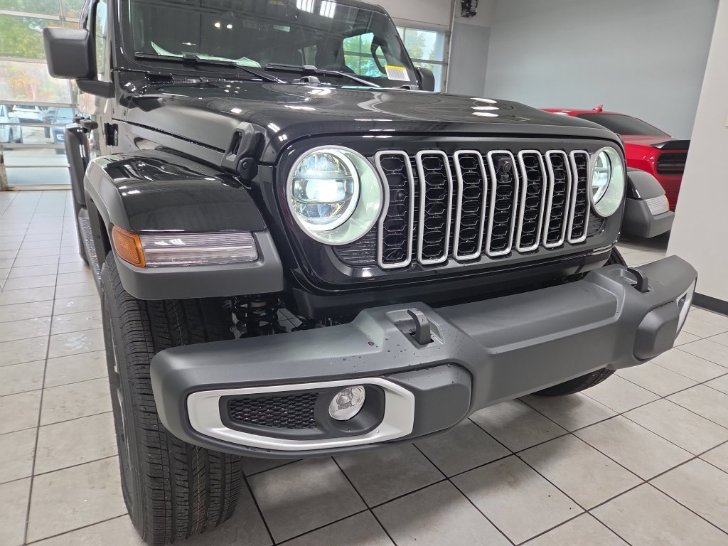 New 2027 Jeep Wrangler Unlimited Sahara AWD/4WD image 12