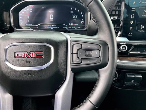 Certified 2025 GMC Sierra 1500 SLT AWD/4WD image 25