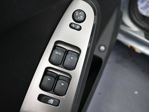 Used 2008 Pontiac G6 Value Leader FWD image 30