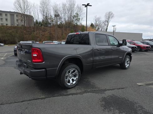 New 2025 RAM 1500 Big Horn image 3