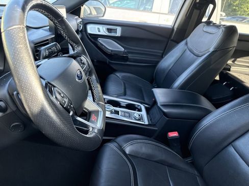 Used 2022 Ford Explorer ST w/ Equipment Group 401A image 14