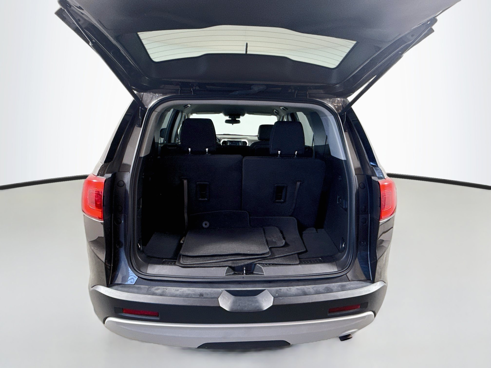 Used 2019 GMC Acadia SLE FWD image 21