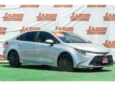 Used 2022 Toyota Corolla LE w/ Carpet Mat Package (TMS) FWD image 1