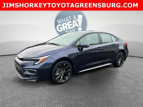 Used 2024 Toyota Corolla SE image 8