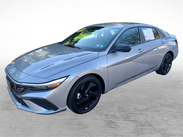 Certified 2026 Hyundai Elantra Sport FWD image 7