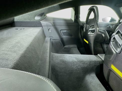 New 2024 Porsche 911 GT3 RS RWD image 26