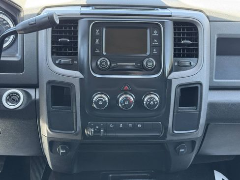 Used 2018 RAM 2500 Tradesman w/ Chrome Appearance Group AWD/4WD image 21