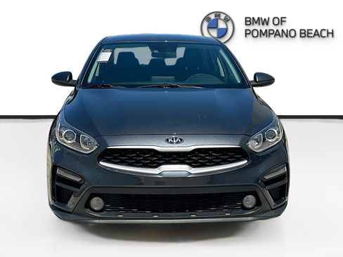 Used 2019 Kia Forte Sedan FWD image 2