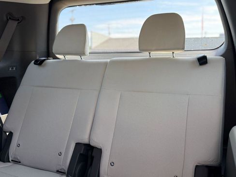 New 2026 Hyundai Santa Fe SE image 9