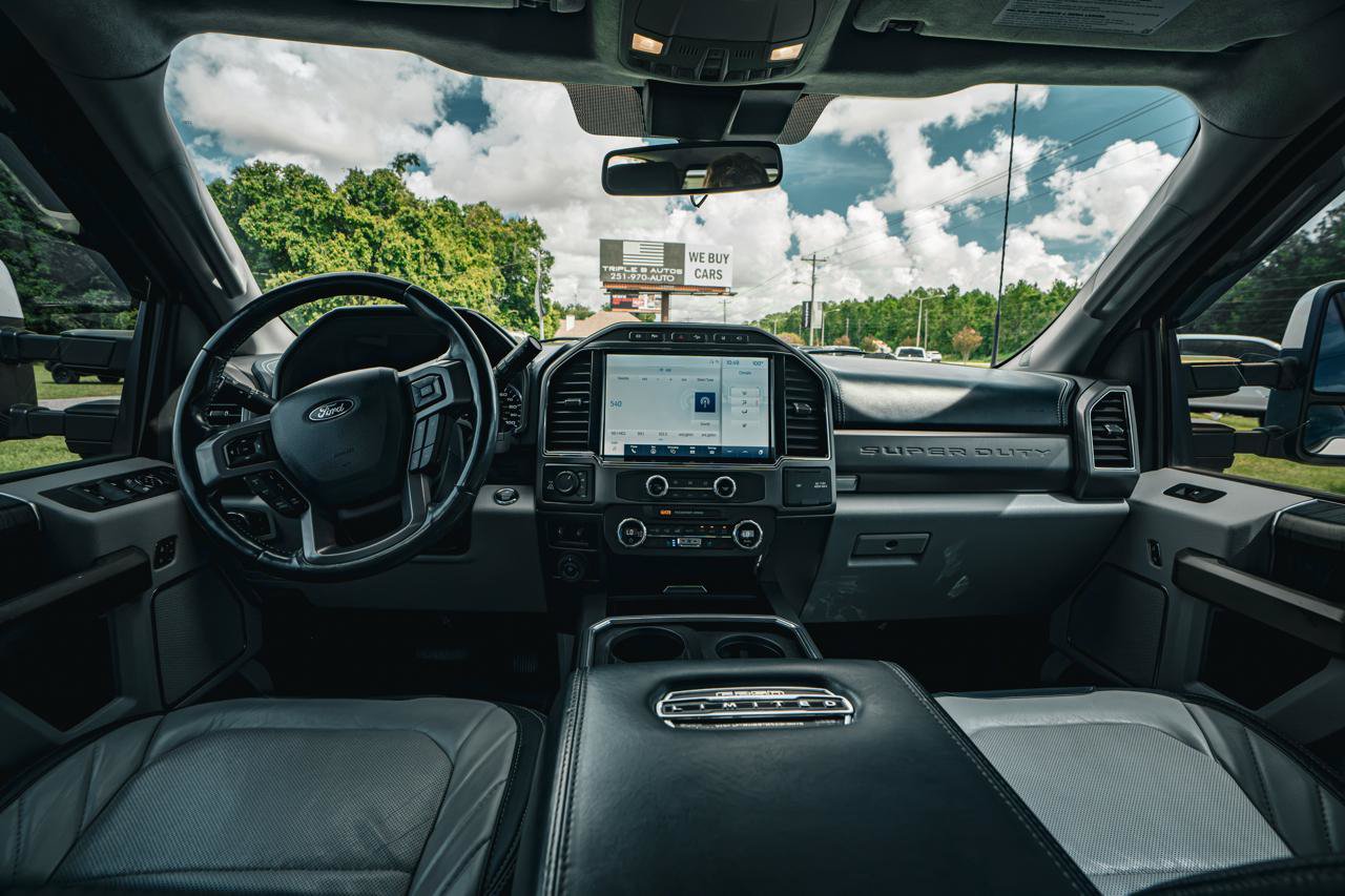 Used 2022 Ford F250 Limited AWD/4WD image 7