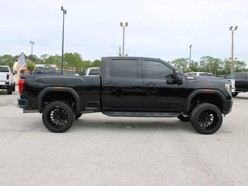 Used 2020 GMC Sierra 2500 Denali AWD/4WD image 12