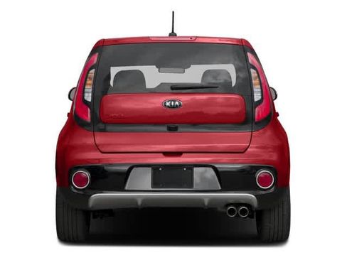 Used 2018 Kia Soul ! FWD image 8