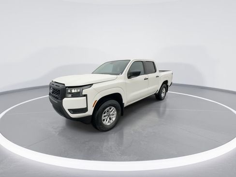 New 2026 Nissan Frontier S image 4