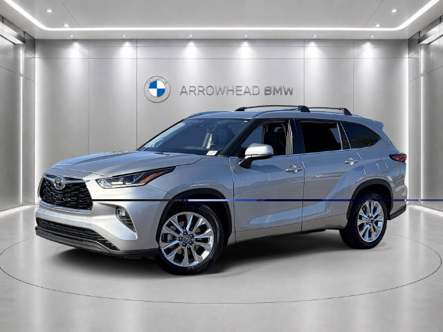 Used 2023 Toyota Highlander Limited FWD image 1
