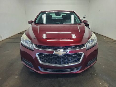 Used 2015 Chevrolet Malibu LT w/ Power Convenience Package FWD image 2