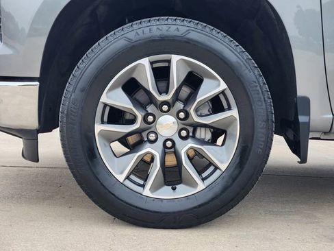 Certified 2023 Chevrolet Silverado 1500 LT AWD/4WD image 10