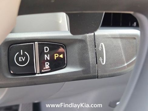 New 2026 Kia EV9 Wind image 21