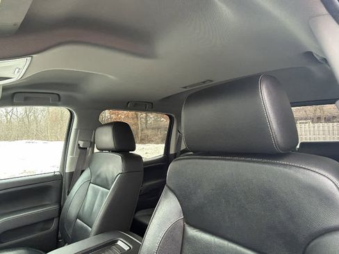 Used 2017 GMC Sierra 1500 SLT w/ SLT Premium Package image 9