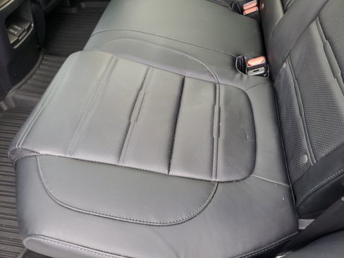 Used 2019 Honda CR-V EX-L image 11