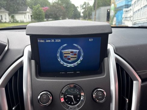 Used 2012 Cadillac SRX Luxury FWD image 19