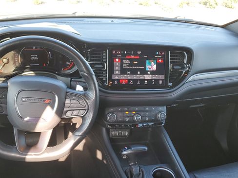 Used 2024 Dodge Durango GT image 18