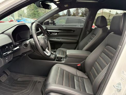 Used 2025 Honda CR-V Sport Touring image 12