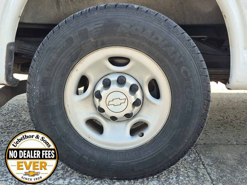 Used 2015 Chevrolet Express 3500 Extended RWD image 22
