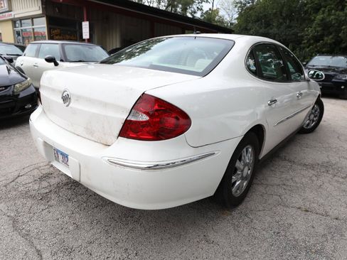 Used 2007 Buick LaCrosse CX w/ Chrome Enhancement Package FWD image 6