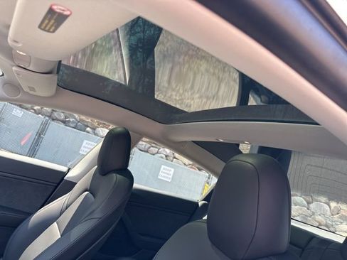 Used 2020 Tesla Model 3 Performance AWD/4WD image 18