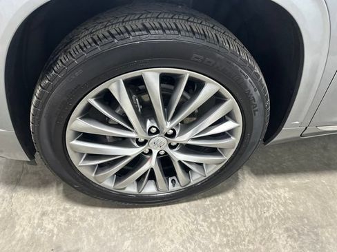 Used 2026 Buick Enclave Avenir w/ LPO, Floor Liner Package AWD/4WD image 14
