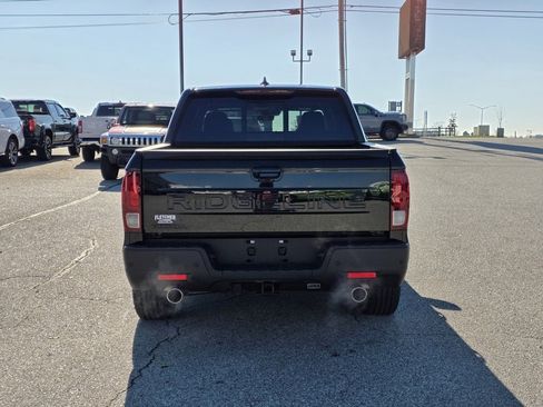 Used 2026 Honda Ridgeline Black Edition image 6