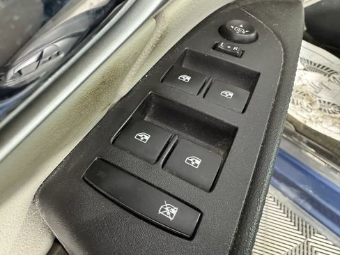Used 2017 GMC Terrain SLE AWD/4WD image 34