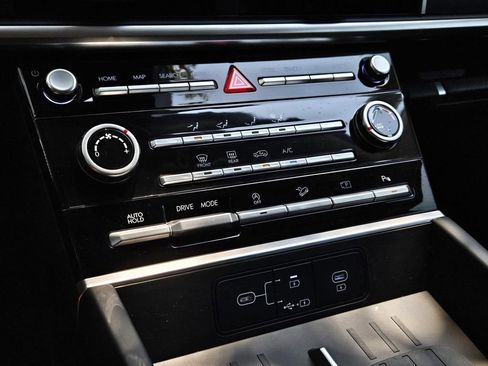 New 2026 Hyundai Santa Fe SE FWD image 25