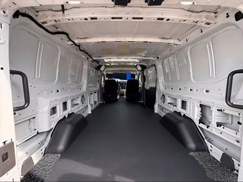 New 2025 Ford Transit 350 148 Low Roof image 23