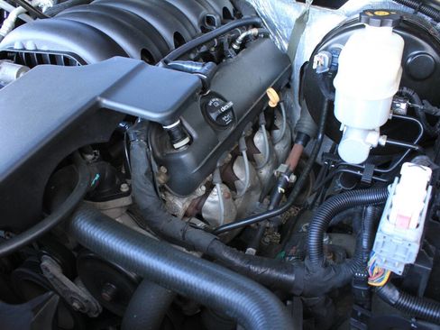 Used 2015 Chevrolet Tahoe LT image 26