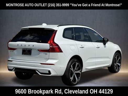 New 2025 Volvo XC60 T8 Ultra w/ Climate Package image 6