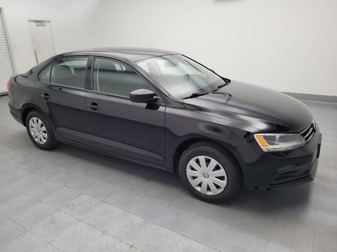 Used 2015 Volkswagen Jetta S FWD image 11
