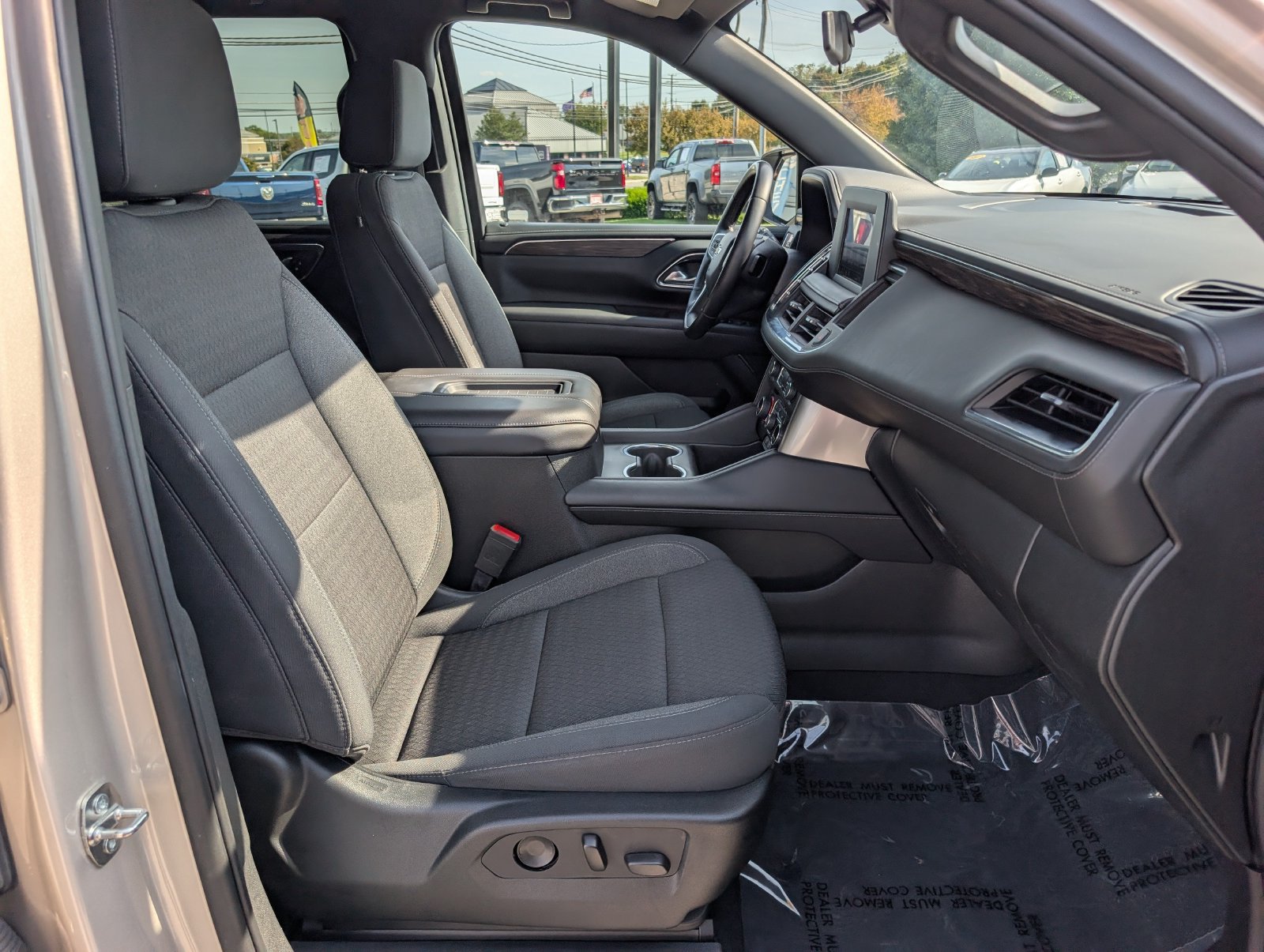 Used 2022 Chevrolet Tahoe LS AWD/4WD image 11