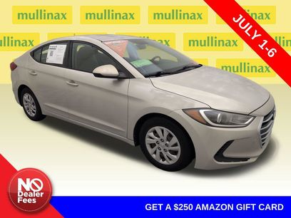 Used 2017 Hyundai Elantra SE