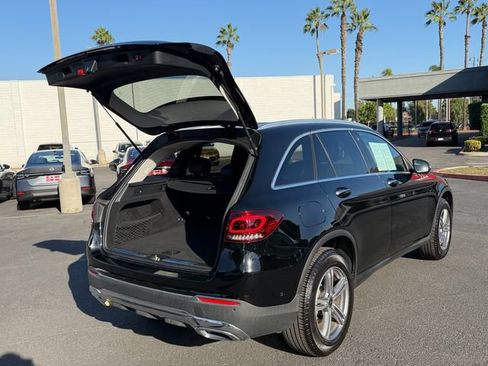 Used 2021 Mercedes-Benz GLC 300 image 9