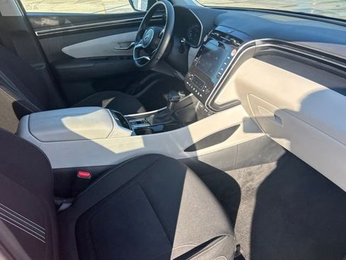 Used 2024 Hyundai Tucson SEL FWD image 9