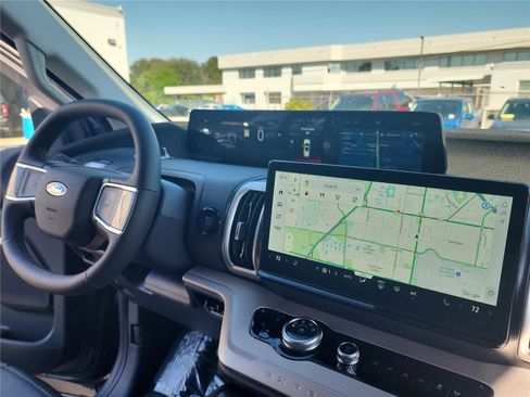 New 2026 Ford Expedition Max Active image 28