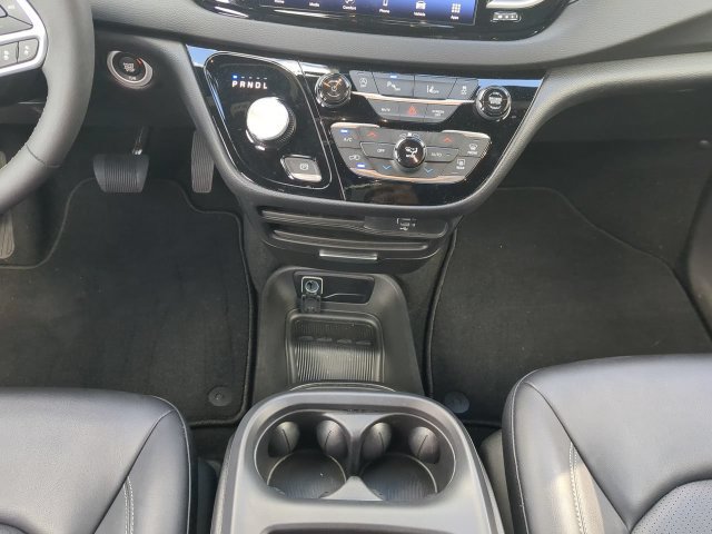 Certified 2026 Chrysler Pacifica Select FWD image 22