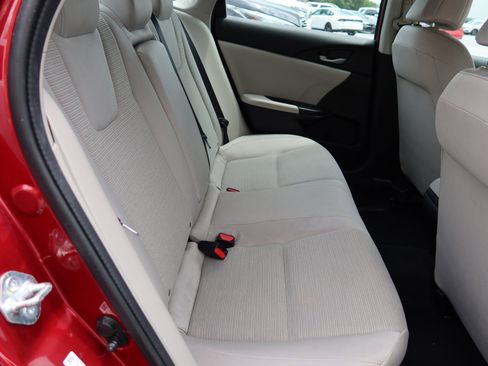 Used 2022 Honda Insight EX image 12